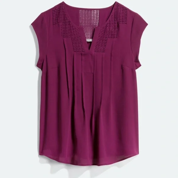 Daniel Rainn Burgundy Top with Lace Accents - Picture 4 of 4